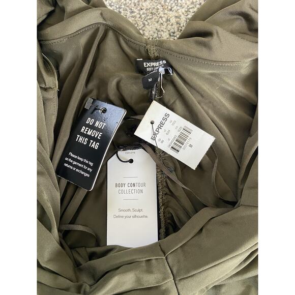 Women's Express Body Contour Bodysuit Olive Green NWT Side Rouching Off Shoulder - Picture 4 of 9